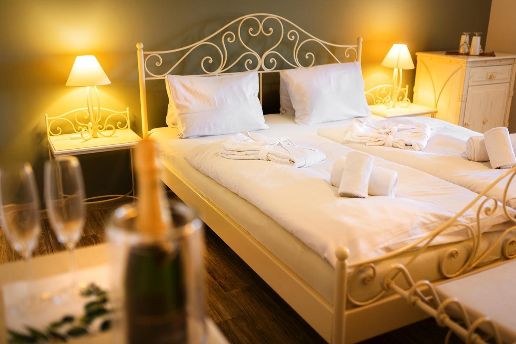 Wellness Hotel Lihovar Třemošnice Εξωτερικό φωτογραφία